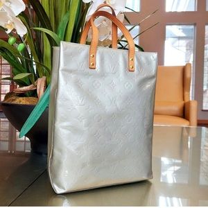 Louis Vuitton Silver Green Vernis Reade Tote